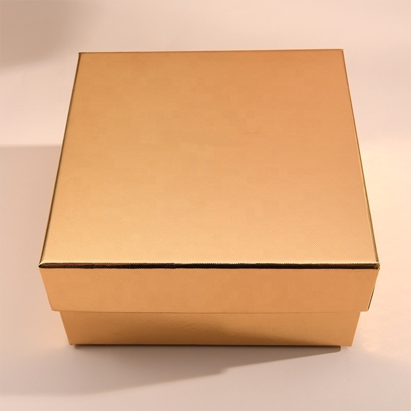 Customized Gold Foil Luxury Logo Rigid Cardboard Small Base And Lid Cardboard Candle Gift Paper Top And Bottom Box