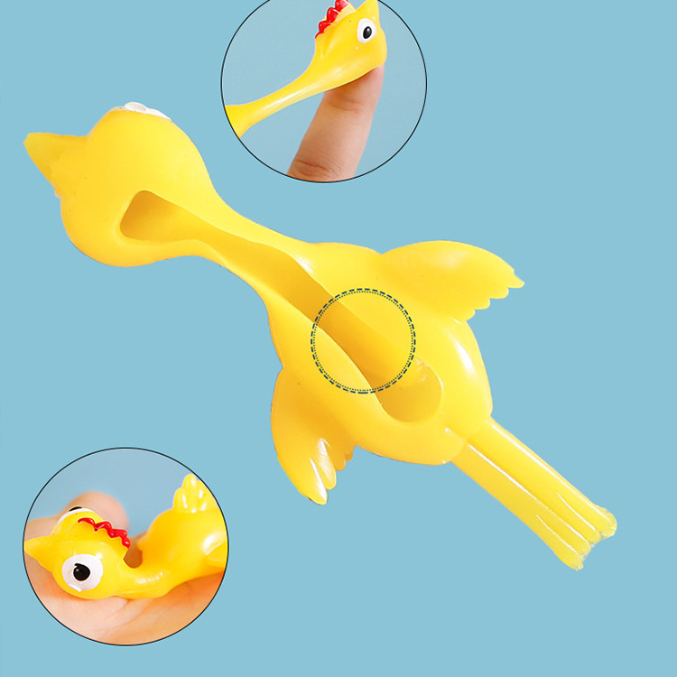 Easter Day Ornament Slingshot Chicken Rubber Flick Chicken Flying Chicken Fingers Stretchy Funny Christmas