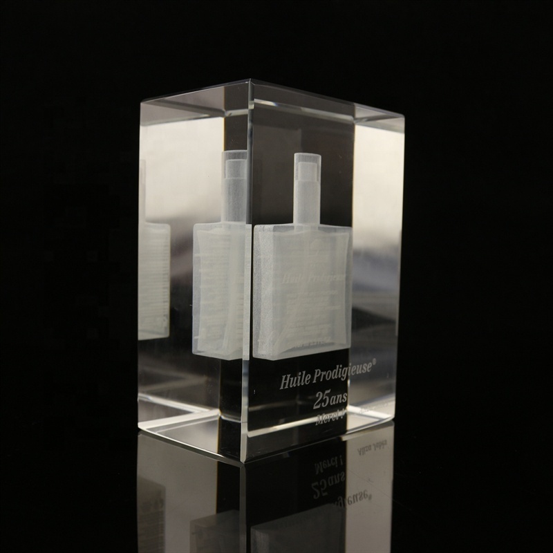 Perfume Bottle Engraved Crystal Cube 3D Laser Glass Cube for Display Gifts