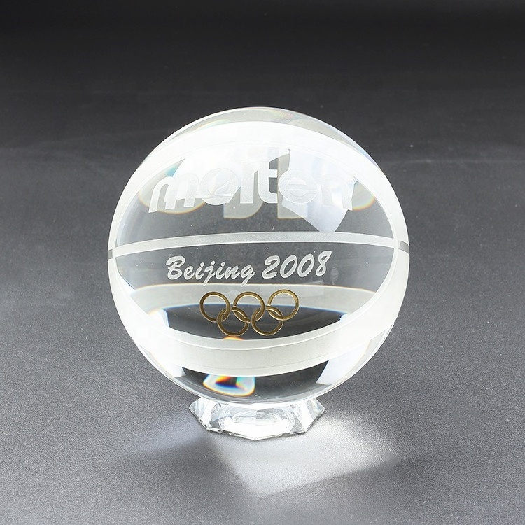 factory custom various crystal ball paperweight crystal football award glass golf ball make any kinds of crystal balls wholesale