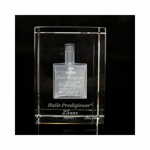 Perfume Bottle Engraved Crystal Cube 3D Laser Glass Cube for Display Gifts