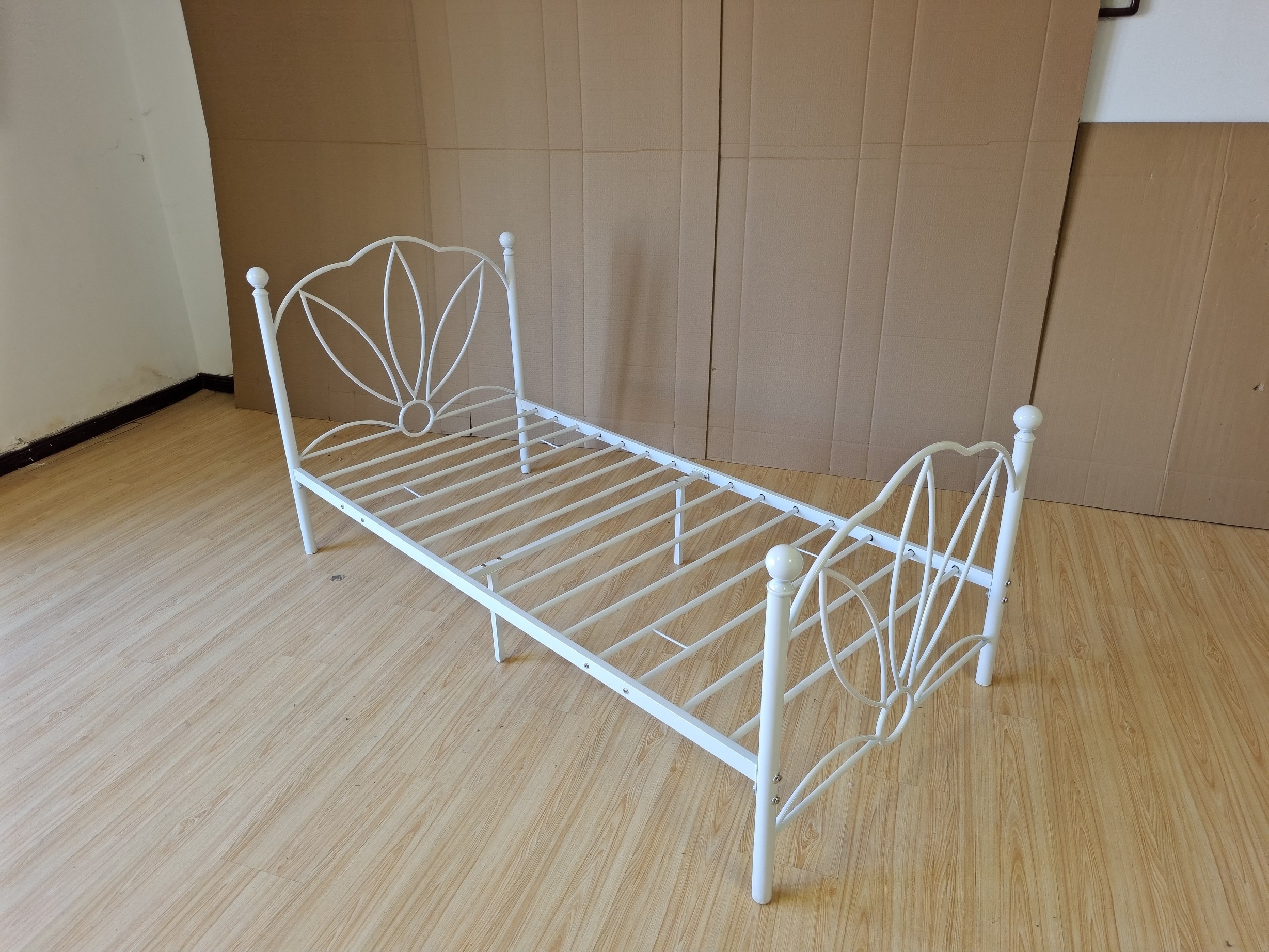 Single bed In stock cheap price Iron metal bedroom single metal single bed frame for adults