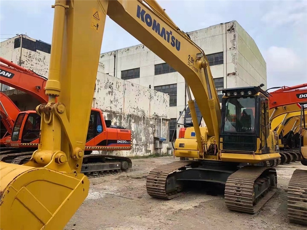 Used Komatsu excavator PC200-8 crawler excavator PC300-7/PC400-8/pc220-8/pc270-7 for sale