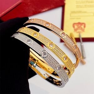 Factory wholesale luxury Brand Jewelry for Women Stainless Steel Charm Diamond Engraved Screw Bracelet Carterd LOVE Bangle