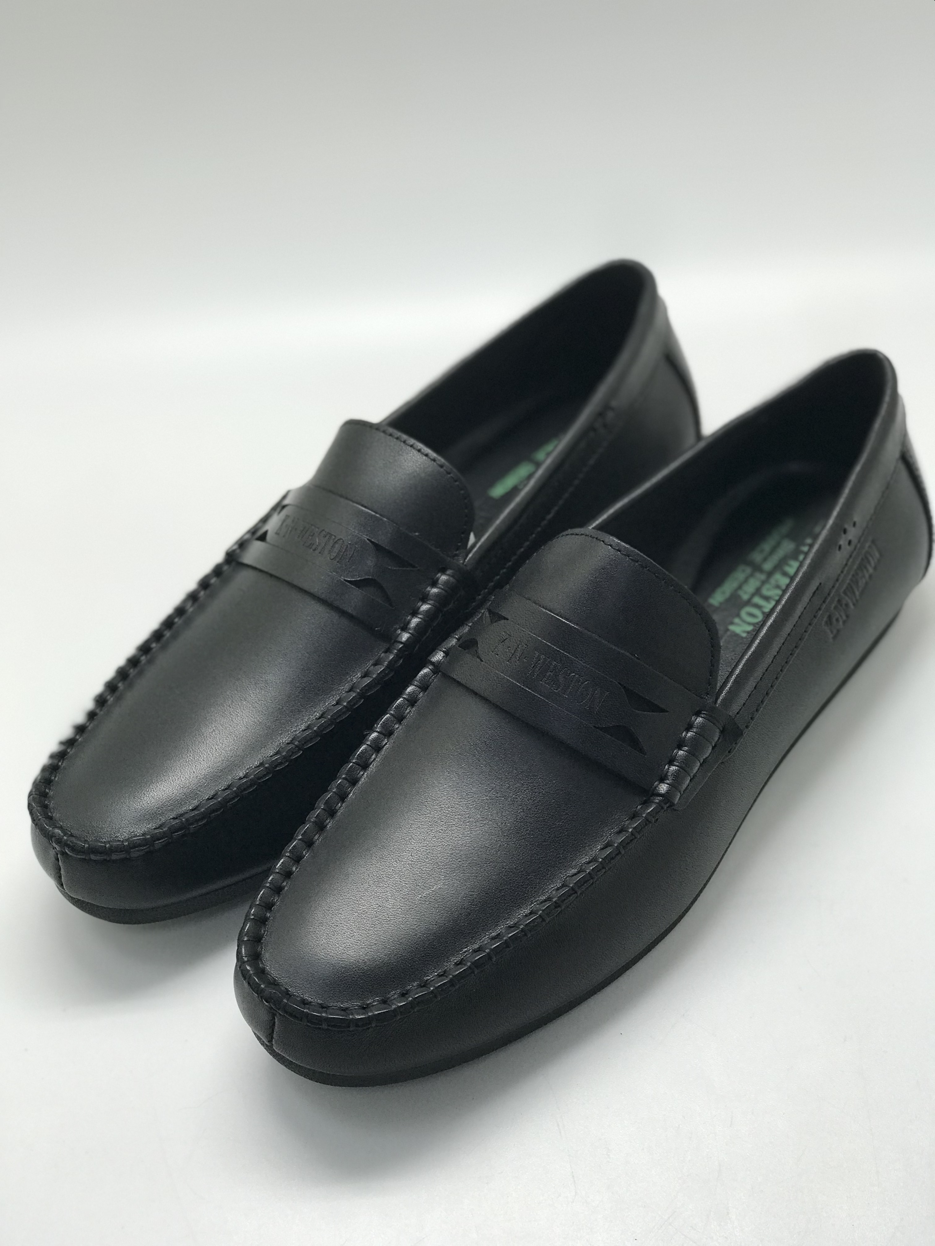 Shoes Manufacturer Direct Sale Excellent Men genuine Leather Moccasins Slip On Driving Shoes Moccasin