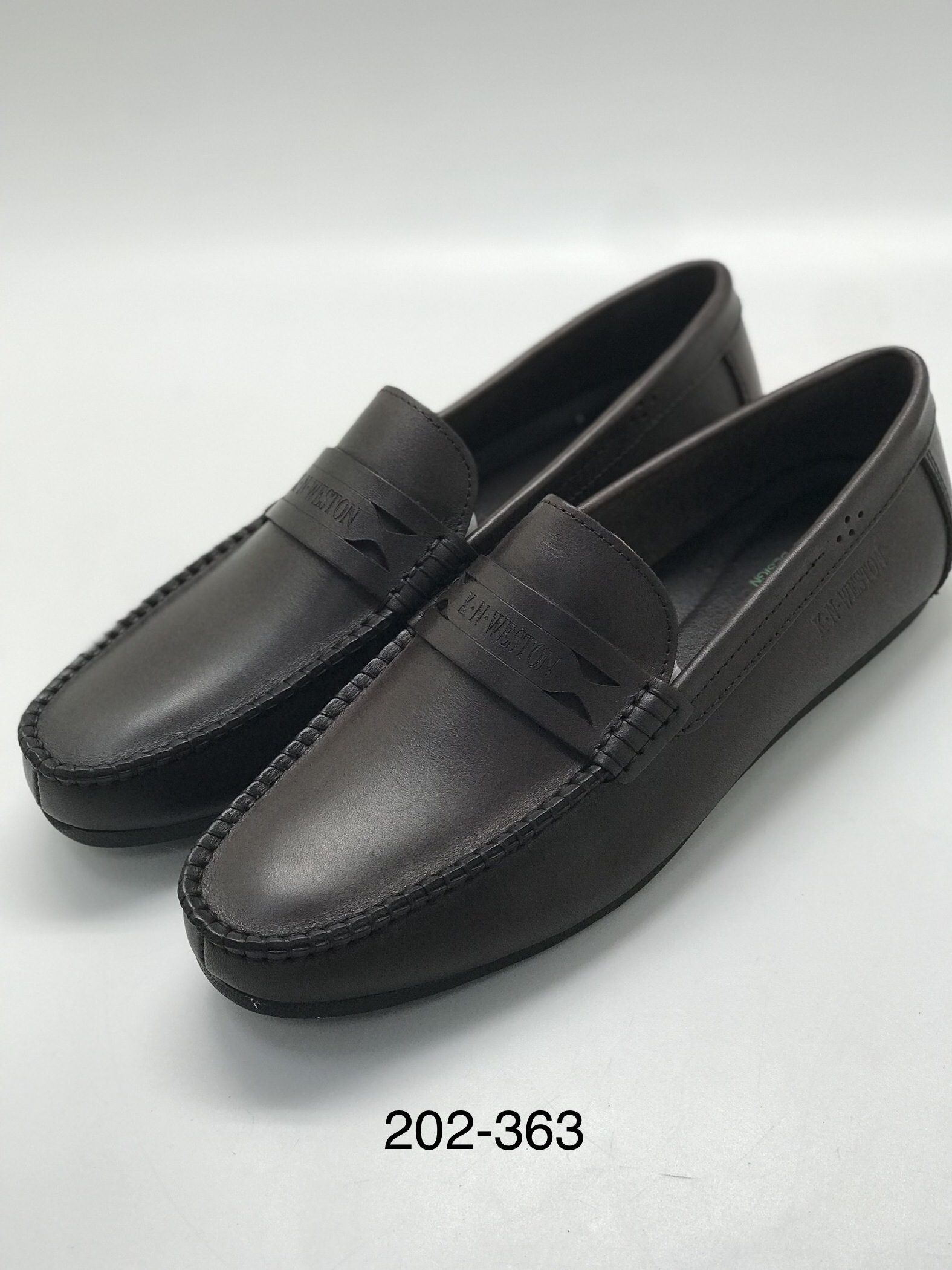 Shoes Manufacturer Direct Sale Excellent Men genuine Leather Moccasins Slip On Driving Shoes Moccasin