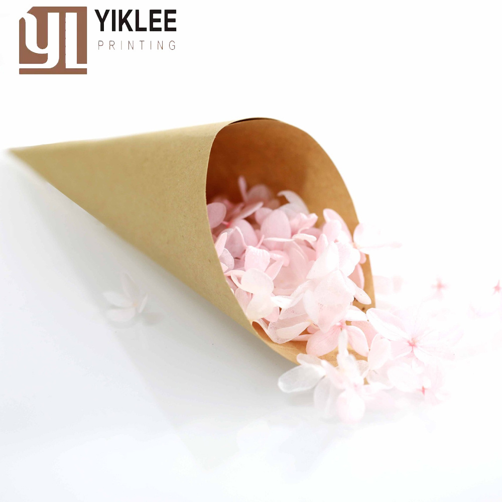 Custom Factory Wholesale Party Supplies Bouquet Petals Candy Bags Boxes Flower Holder Kraft Paper Cones Wedding Confetti Cones