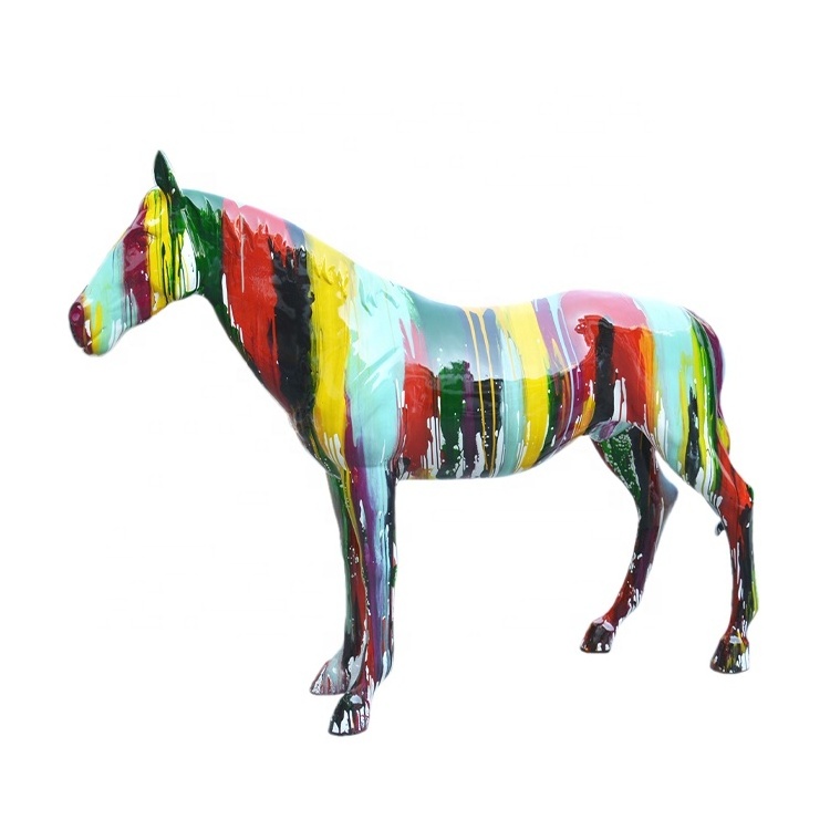 Life Size Animal Sculpture Garden Ornaments Fiberglass Painted Horse Garden decoration Animals Life-size Safari Animal Sculpture