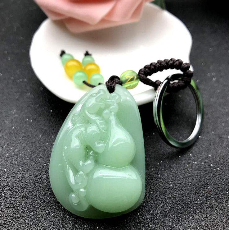 Manufacturers wholesale  coloured glaze green pi xiu fashion key chain