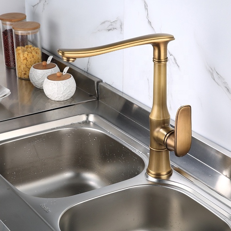 Elephant Trunk Shape Design Antique Brass Swivel Spout Kitchen Faucet Single Handle Kitchen Sink Mixer