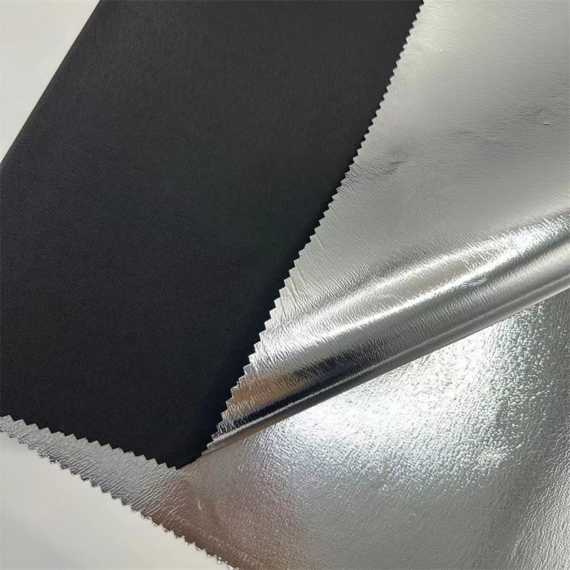 600D Reflective aluminum coated flame retardant waterproof Oxford fabric for outdoor photographic equipment