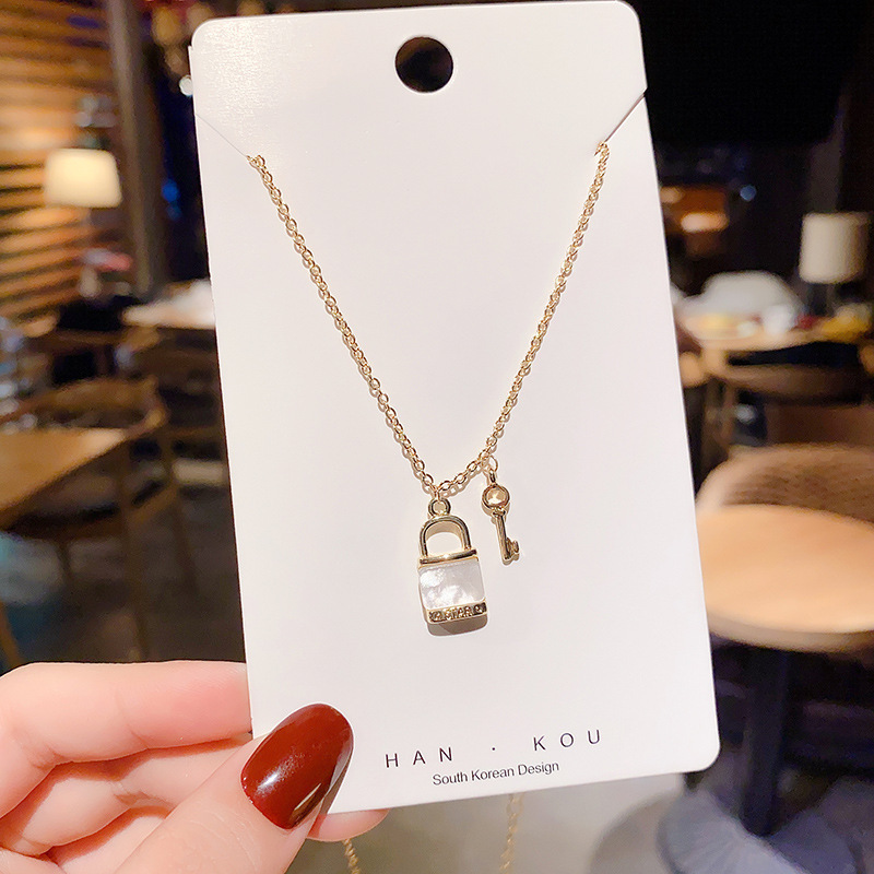 Popular Design Women Jewelry Padlock Chain Necklace Stainless Steel Lock Necklaces Silver Lock And Key Necklace