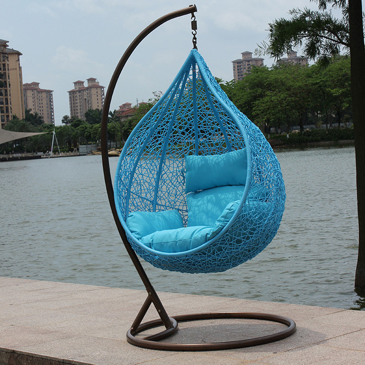 High Quality Modern garden furniture patio rattan swing chair hanging egg chair with metal bracket Sofa Rattan Hang Basket