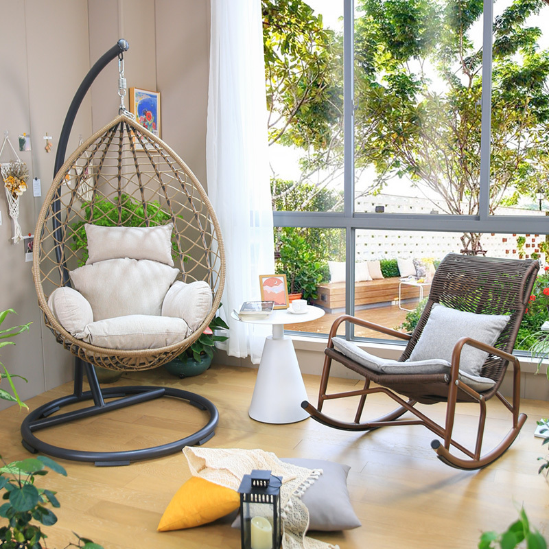 New Design Outdoor Furniture Terrace Swing Hanging Egg Swing Chair Indoor Wicker Rattan Rattan Garden Furniture Metal Bedrooms