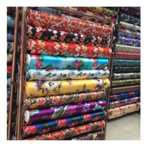 Wholesale polyester Printed 100% Silk Fabric Italian French Korean Vietnam Satin Rose Woven Chiffon Pure Silk Fabric For Dresses