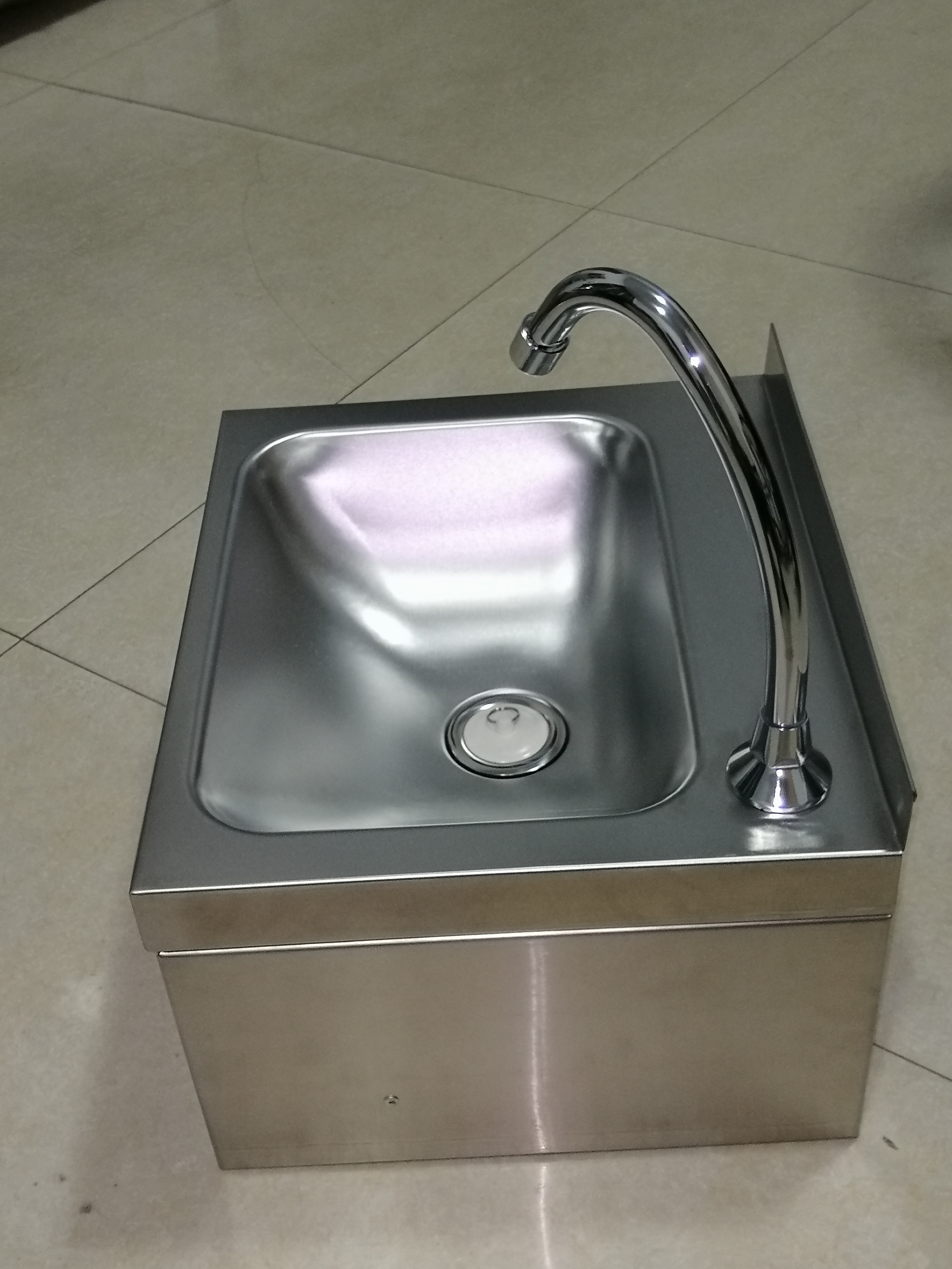 New Products Knee Operated Portable Commercial Hospital Stainless Steel Hand Wash Sink