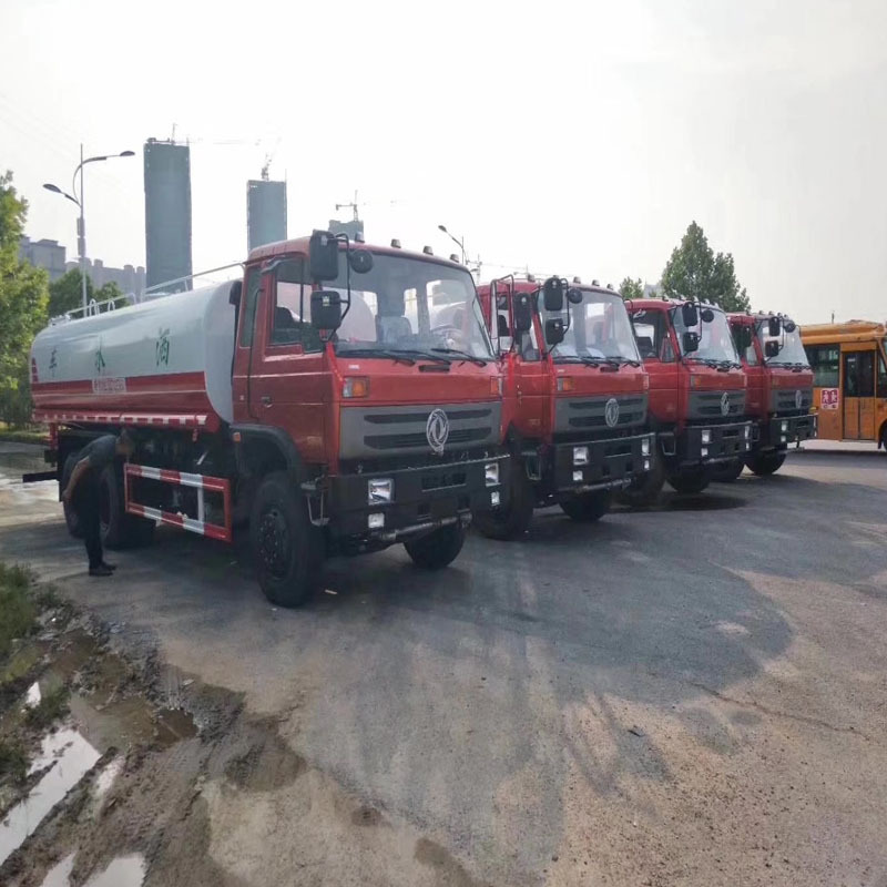 Factory Price DONGFENG 6x4 15m3 RHD Drinking Water Truck 20m3 Sanitation Irrigation 18T Street Cleaning Washer Manufacturer