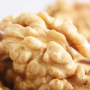 Best Selling Wholesales From Viet Nam Factory Price Ready To Ship Dried Walnuts High Quality