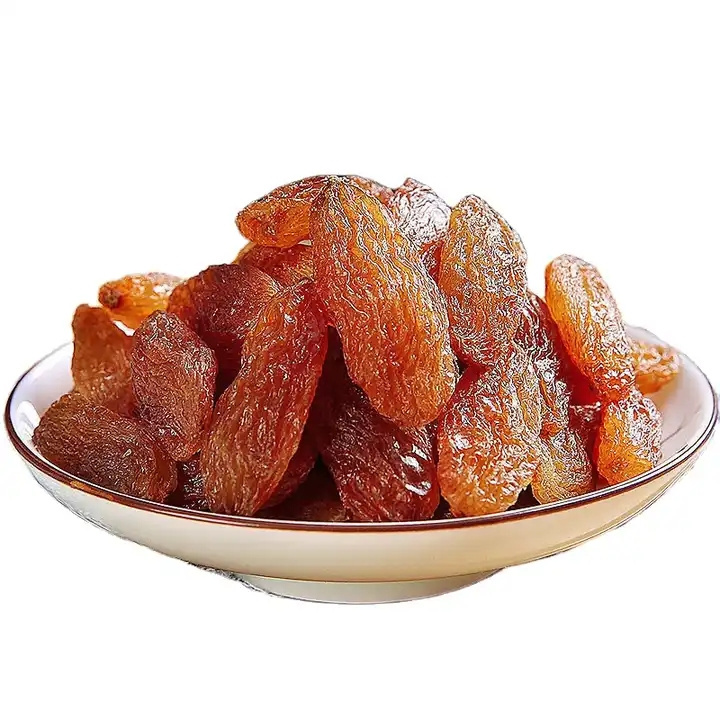 Hot sale Selected large granules Xinjiang red raisins seedless snacks