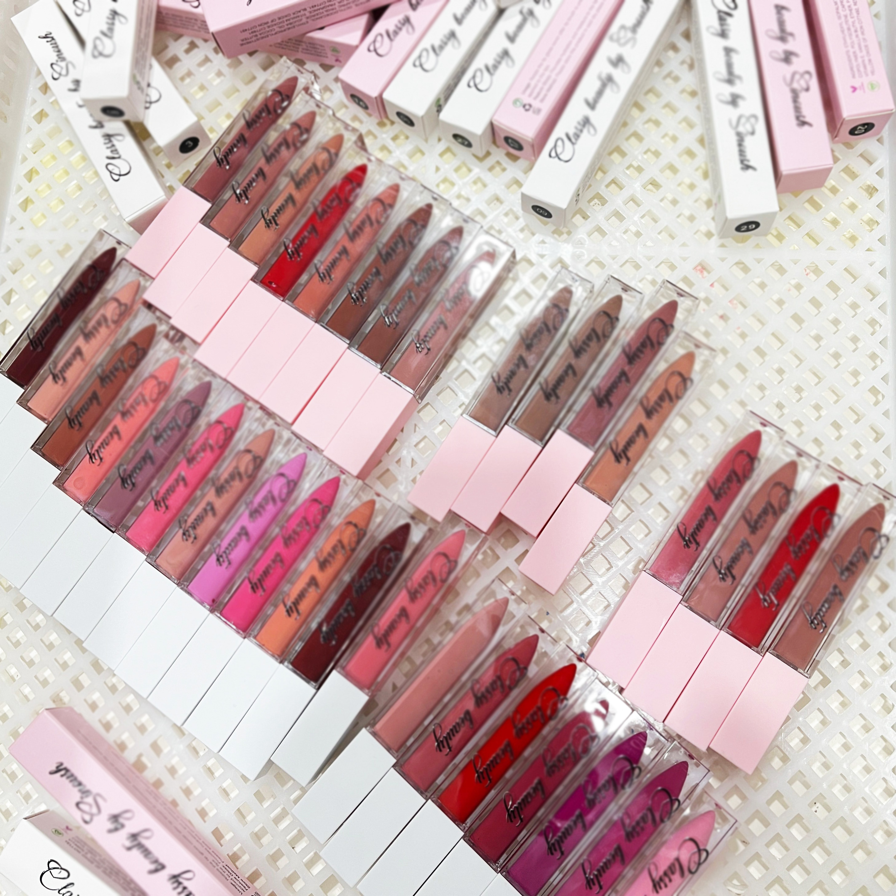 Custom private label wholesale nude lip gloss vegan lipgloss vendor liquid matte lipstick lip gloss