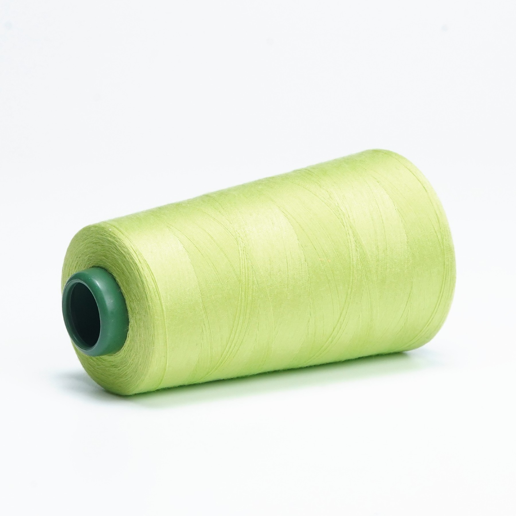 Colorful Sewing Polyester Tread 40 2 Spun Polyester Yarn 5000m Thread for Overlocking