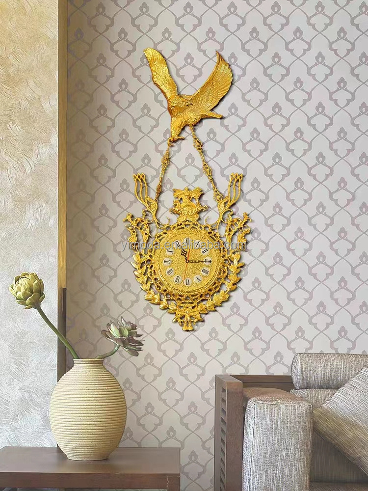 Royal bird Wall clock living room antique retro creative brass clock wall decoration atmospheric antique golden wall clock