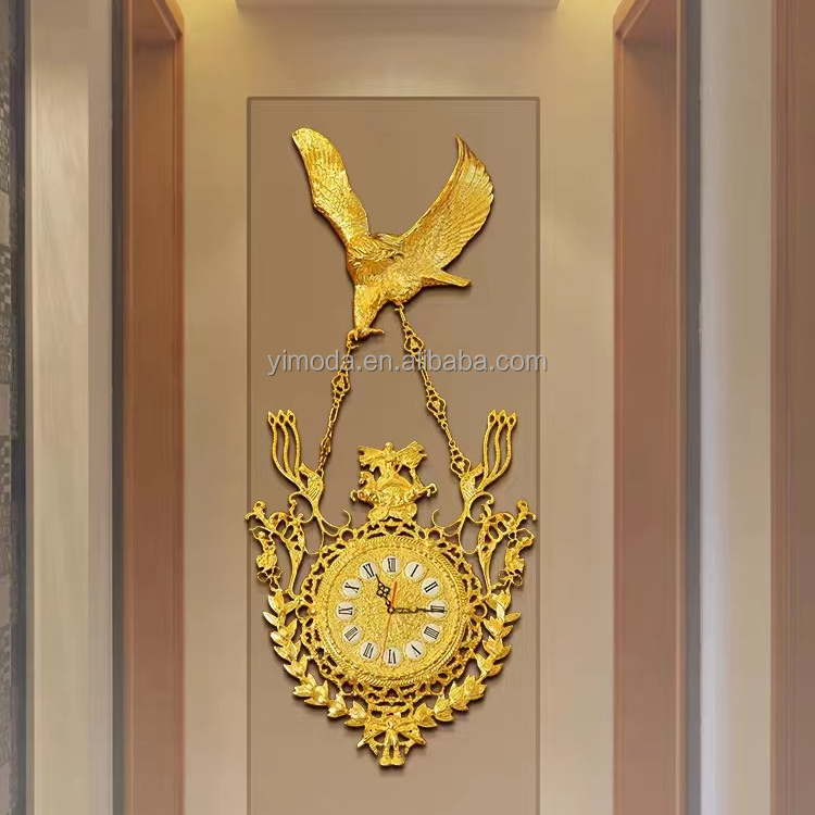 Royal bird Wall clock living room antique retro creative brass clock wall decoration atmospheric antique golden wall clock