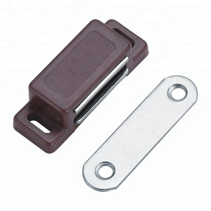 Push to open plastic magnetic door catch with 3kg magnet power from door catch manufacturer