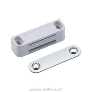 Magnet push to open door catcher  cabinet plastic doors closers