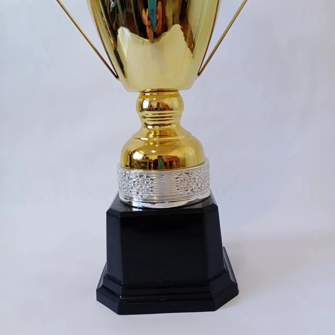 Oneway Manufacturer Customize plaques awards trophy cup medel for emmy award