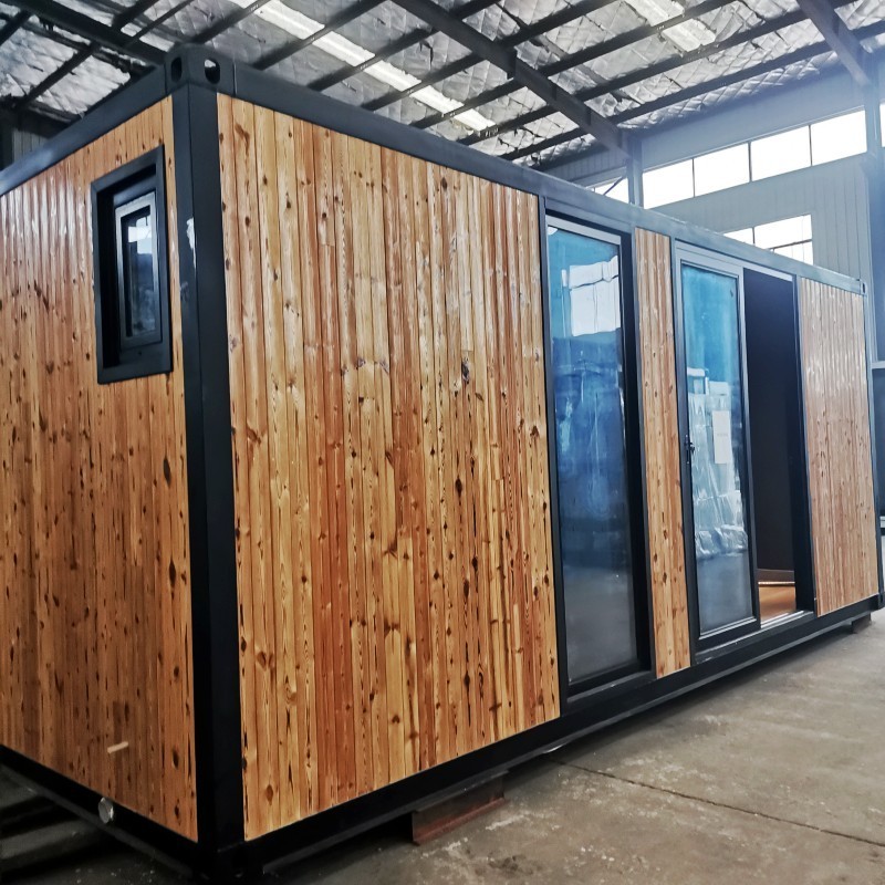 Eco Friendly Prefabricated Ready  log cabin house 20ft prefab container house wooden modular huts resort cottage home garden