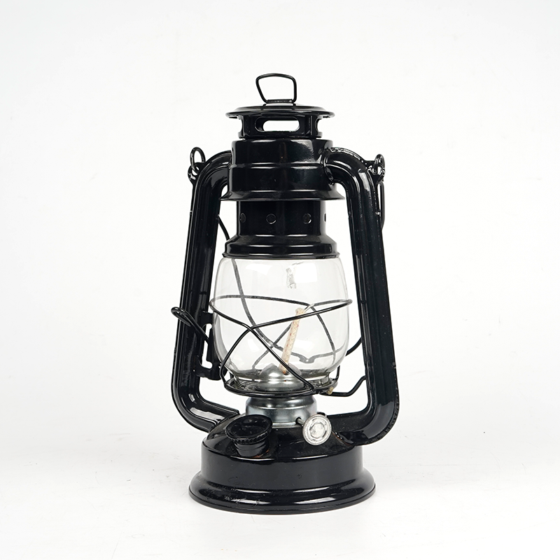 Outdoor Portable Decorative Camping  light Kerosene Lantern