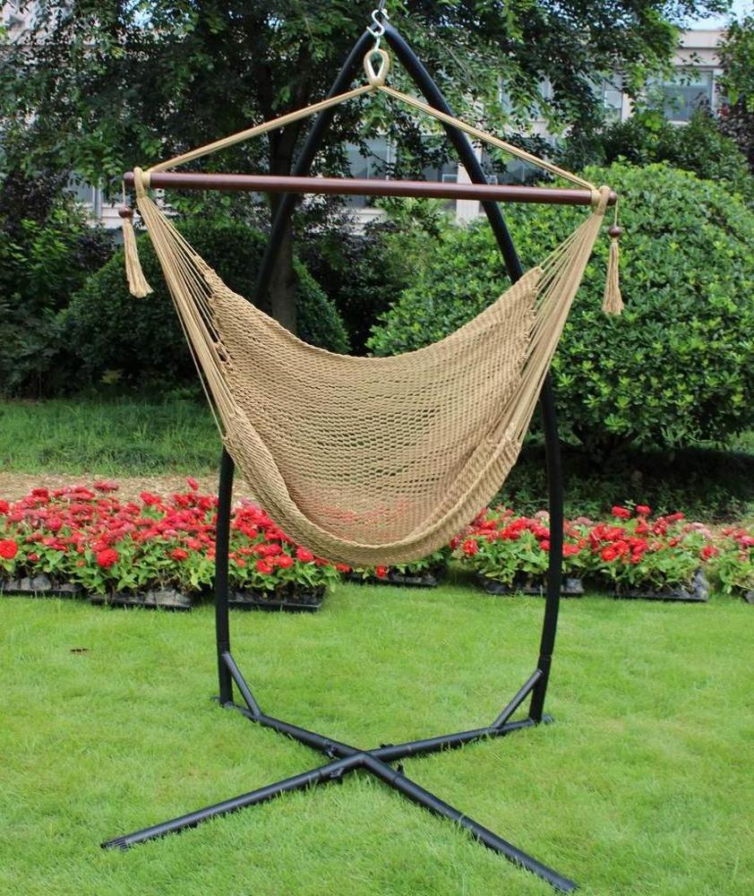 Outdoor Comfortable Durable Swing Chair Hammock Chair Large Cotton Rope Hanging Chair Swing with Wood Bar