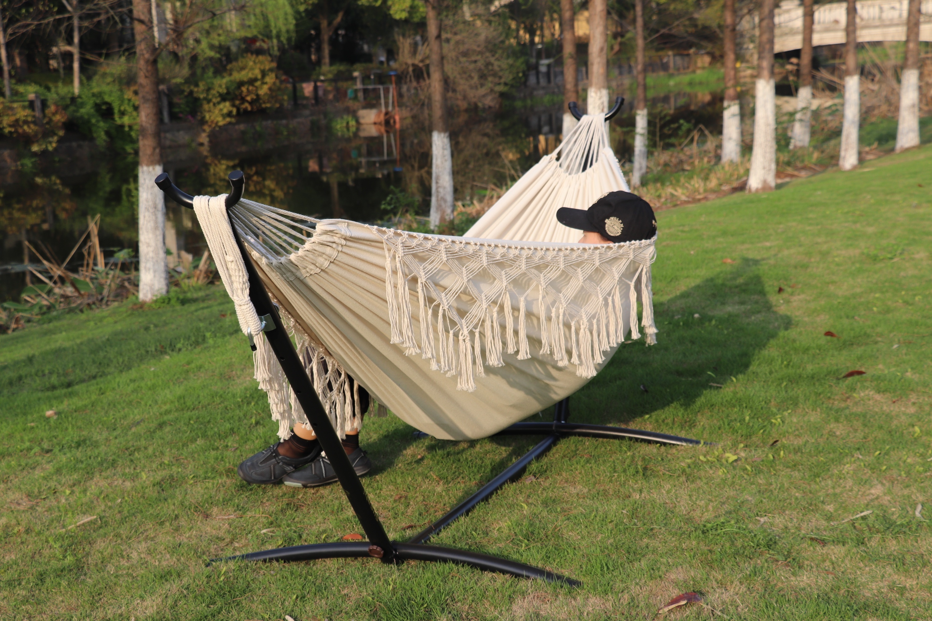 Canvas Hammock Large Double Deluxe Hammock Swing Bed Cotton Hammock with Hanging Swing Tassels