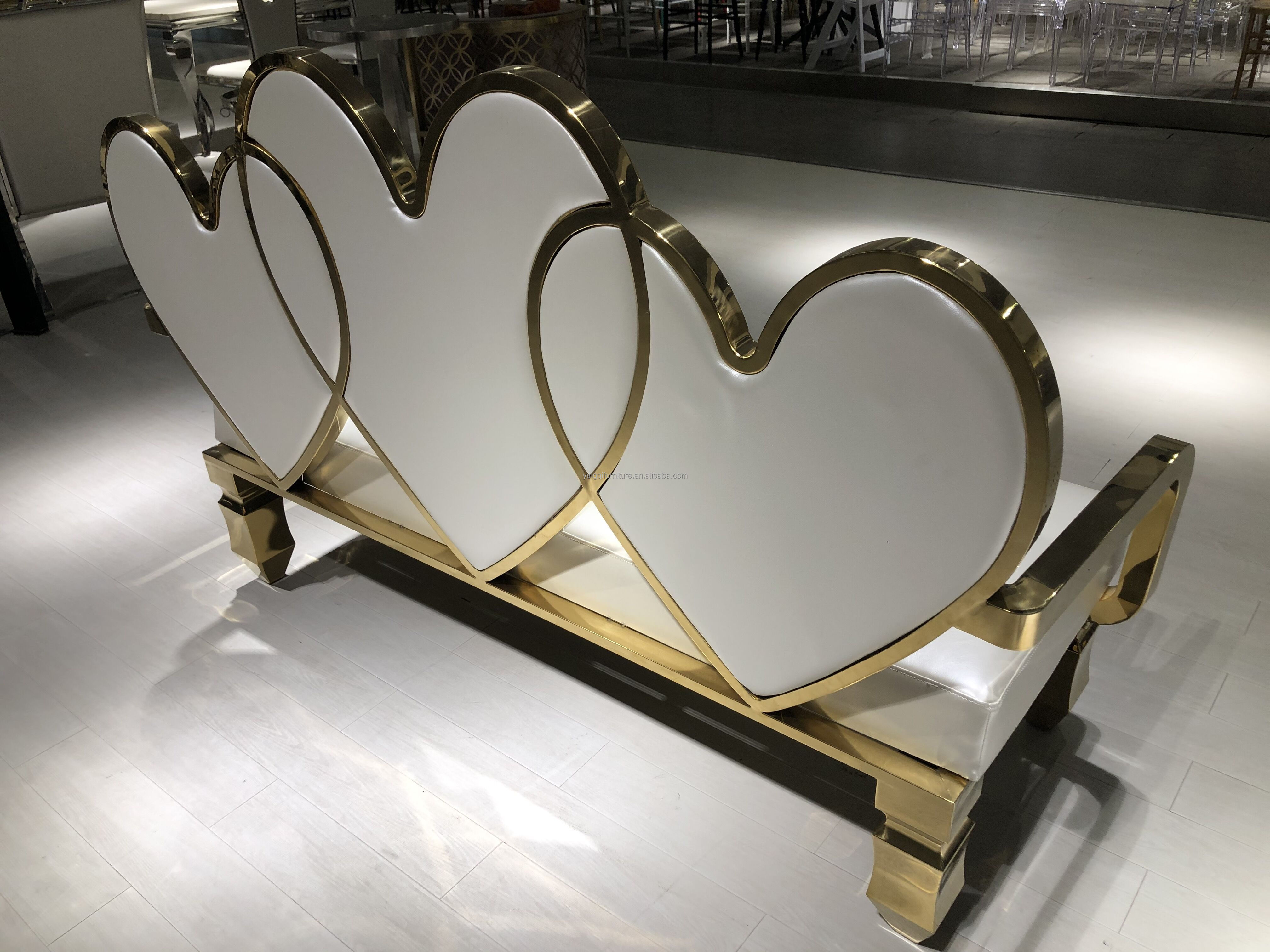 Luxury Sweet Heart Love Seat Wedding Sofa