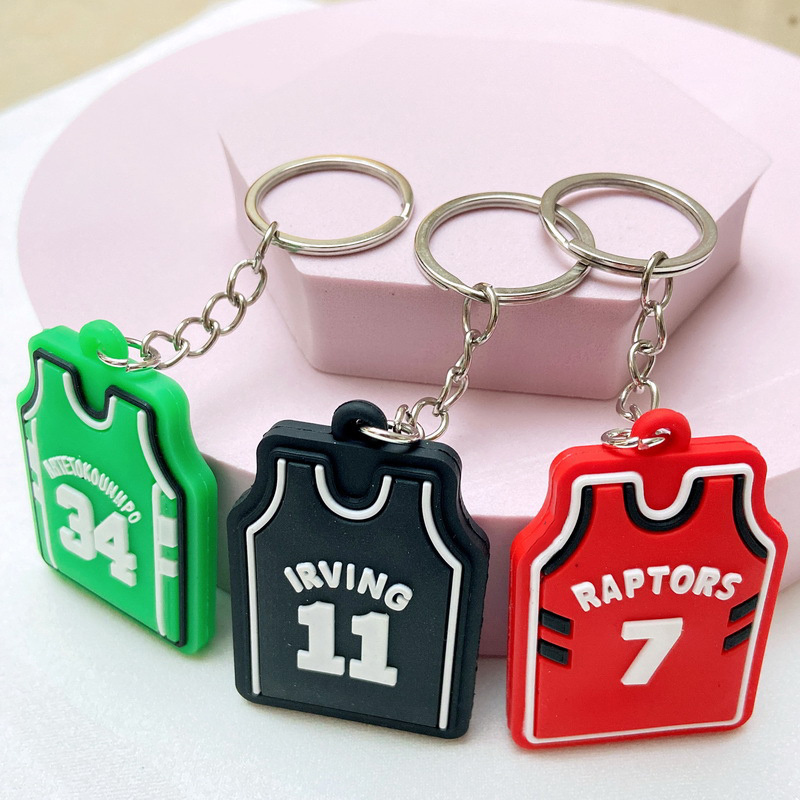 YINGXIN Bag pendant NBA star basketball jersey Kobe James figure Soft rubber flat key chain custom t-shirt shaped pvc keychain