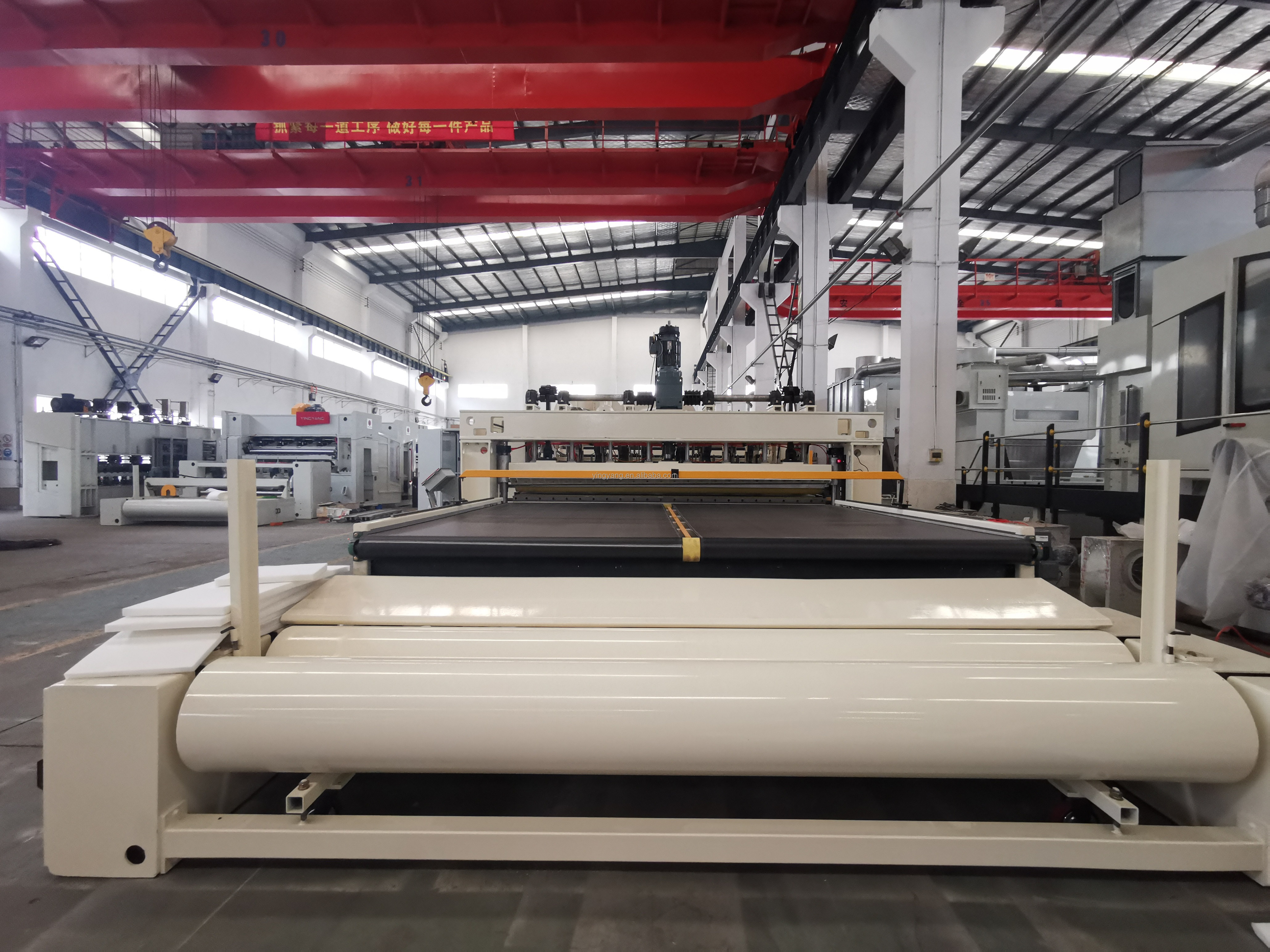 YING YANG multifunctional non woven fabric rug making machine roll machinery and pieces cutting machine