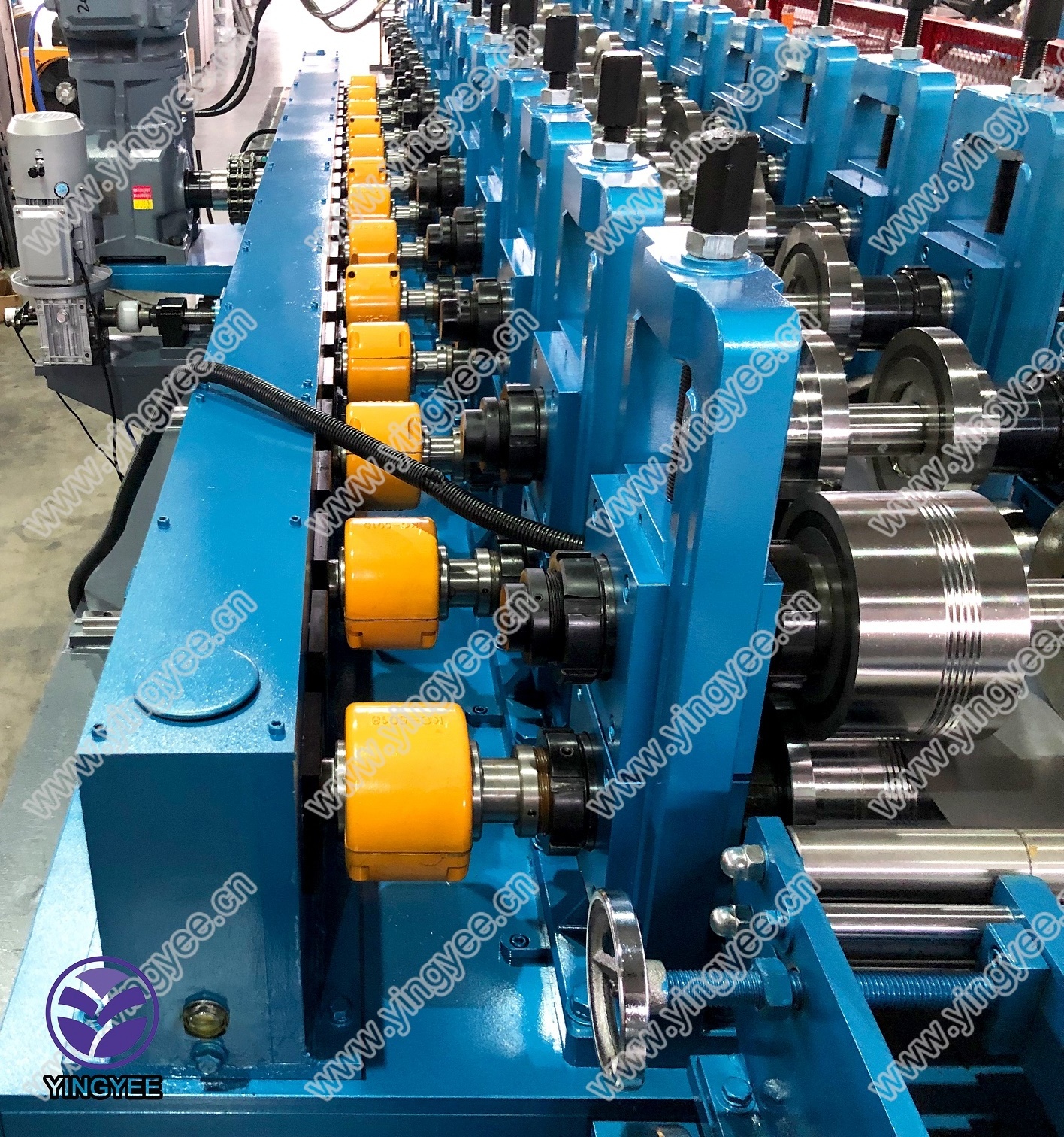 Automatic changing size 70m drywall roll forming machine stud track making machine maquina para hacer canaletas