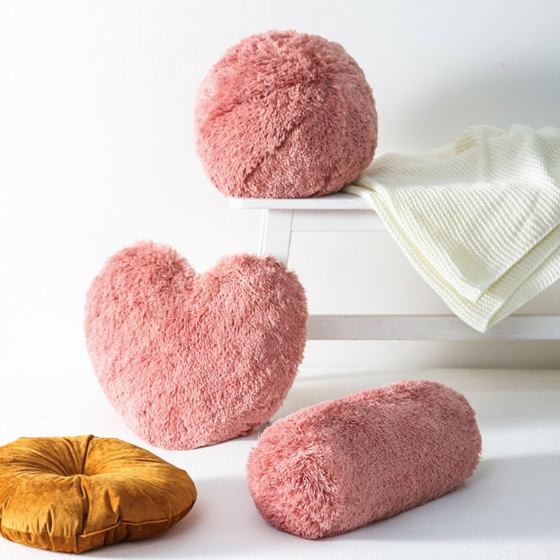 hot sale wholesale shaggy heart shape ball shape cheap cushion  plush pillow for sofa bed