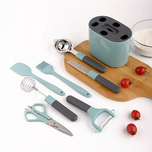 2023 New Arrivals 8 Pieces Household Vegetable Tools Kitchen Gadgets Set