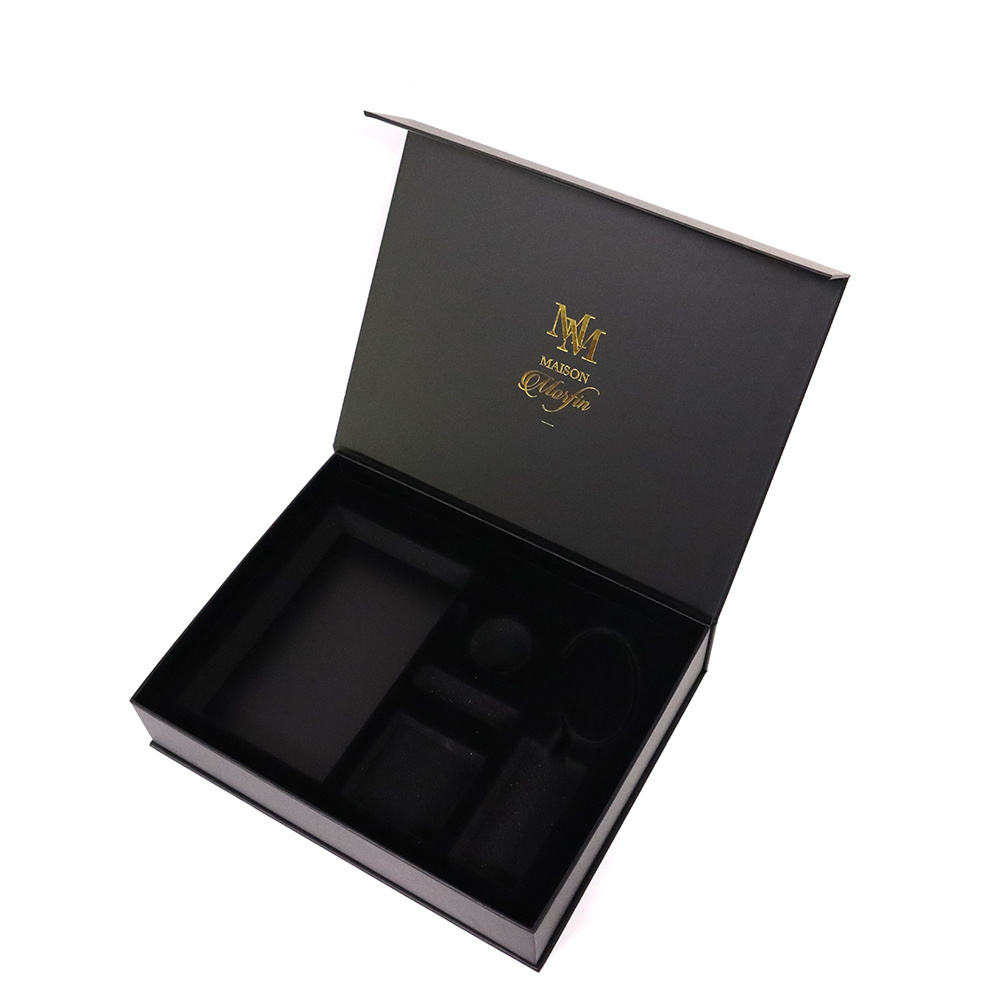 Custom Logo Black Cardboard Packaging Paper Magnetic Flap Closure Gift Box With Foam Divider