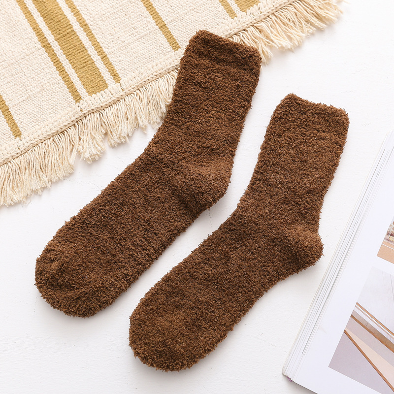 Custom Slipper Socks Fuzzy Fluffy Thick Warm Socks Unisex Men Women Knitted Embroider Logo