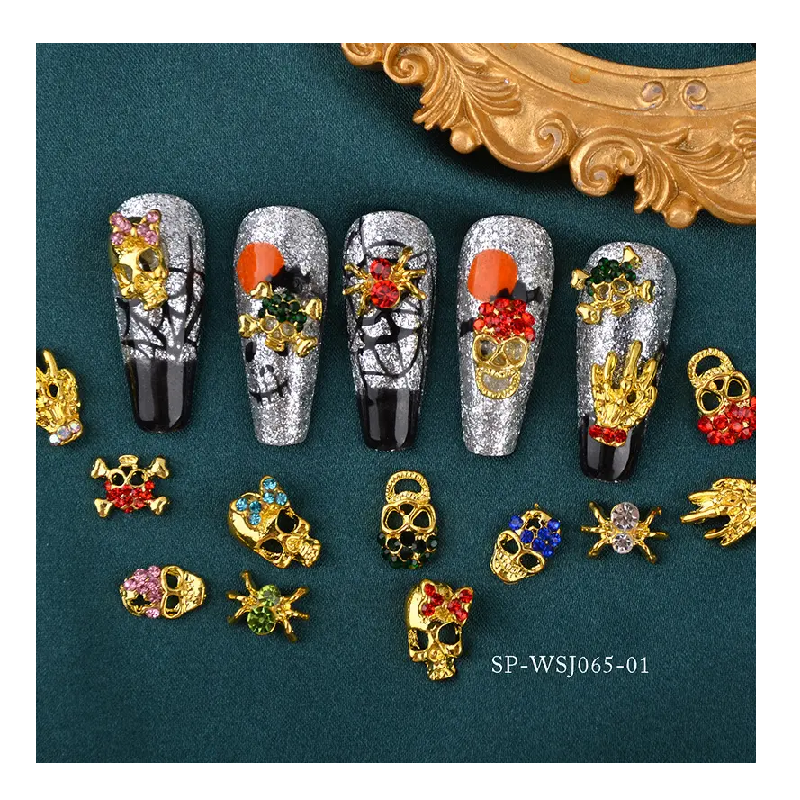 Shiny Glitter Nails No Glue Curved Nail Tips Colorful Sequins Press on Nails Can Be Reused