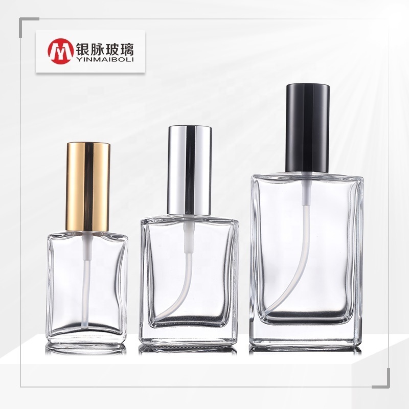 Hot Sales Custom Cosmetic Empty Square Perfume Refillable Bottle 30ml Custom Spray Pump Perfume Glass Bottle