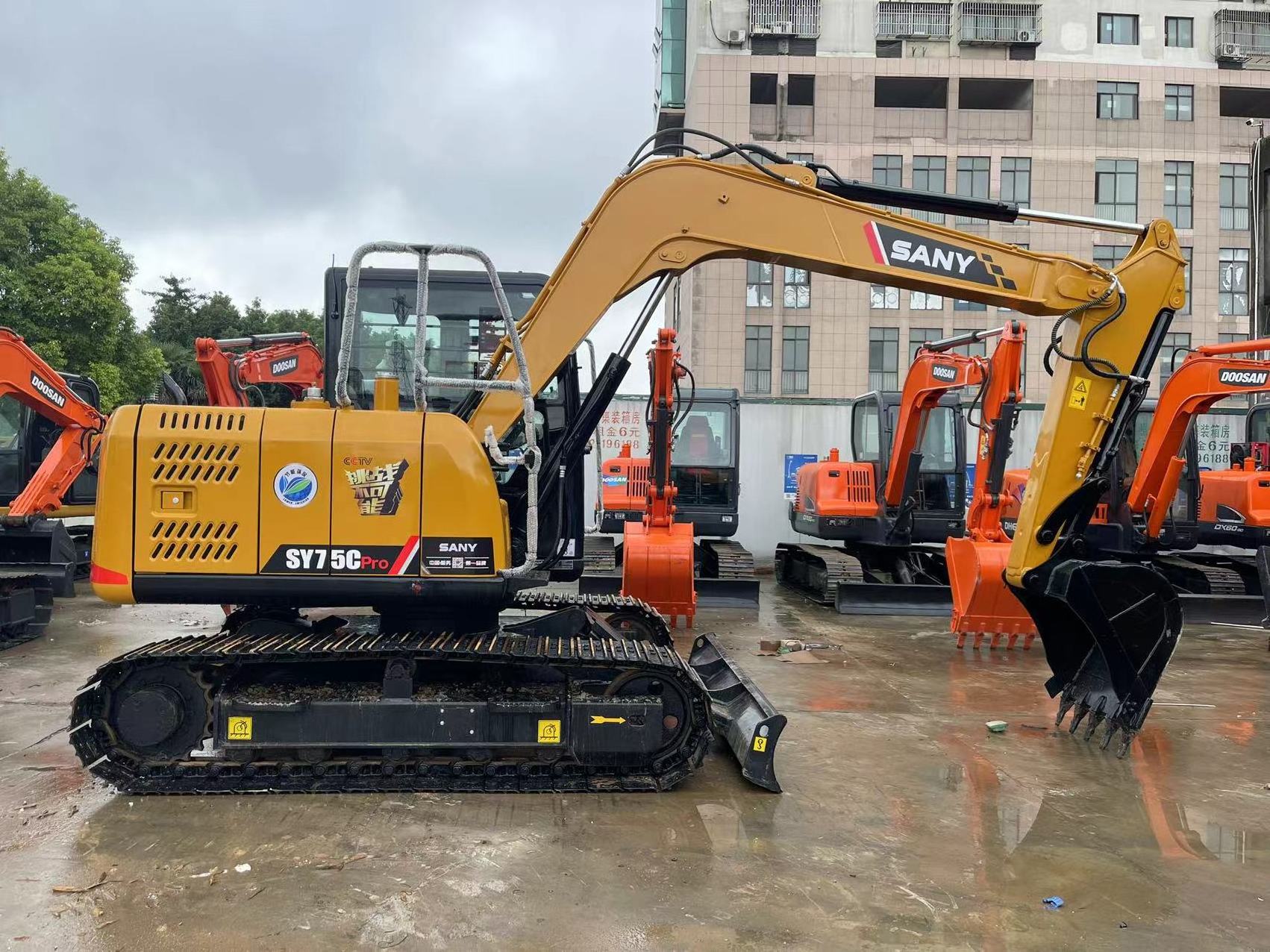 used excavator sany sy75c used excavator 7.5 ton used mini excavator sany sy 75 for sale