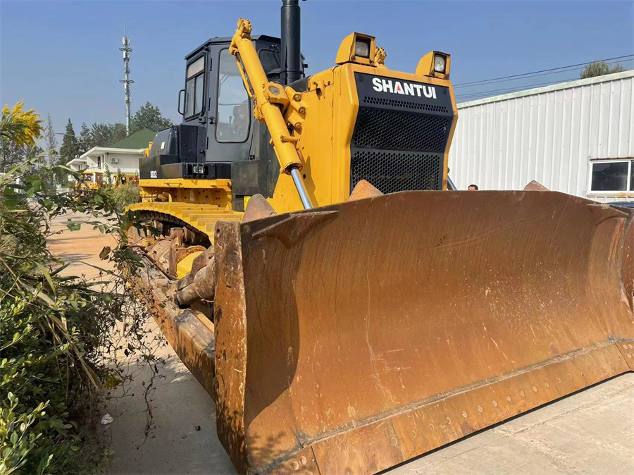 2024 Second Hand Shantui SD32 32tons Large Construction Equipment Used Bulldozer For Sale