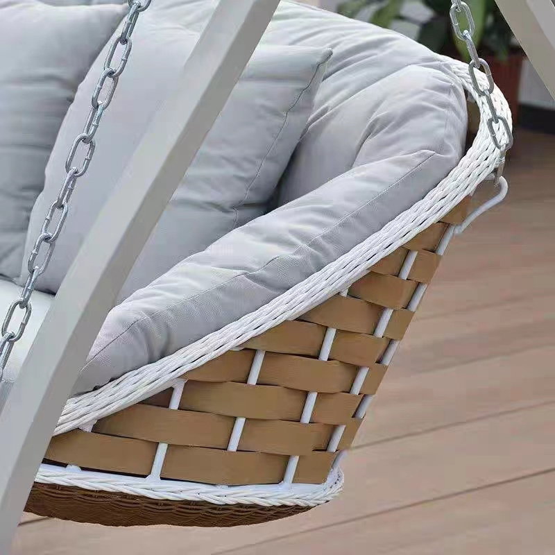 Outdoor love seat swing rattan Solar garden villa leisure rattan rocking chair Light luxury swing hanging chair