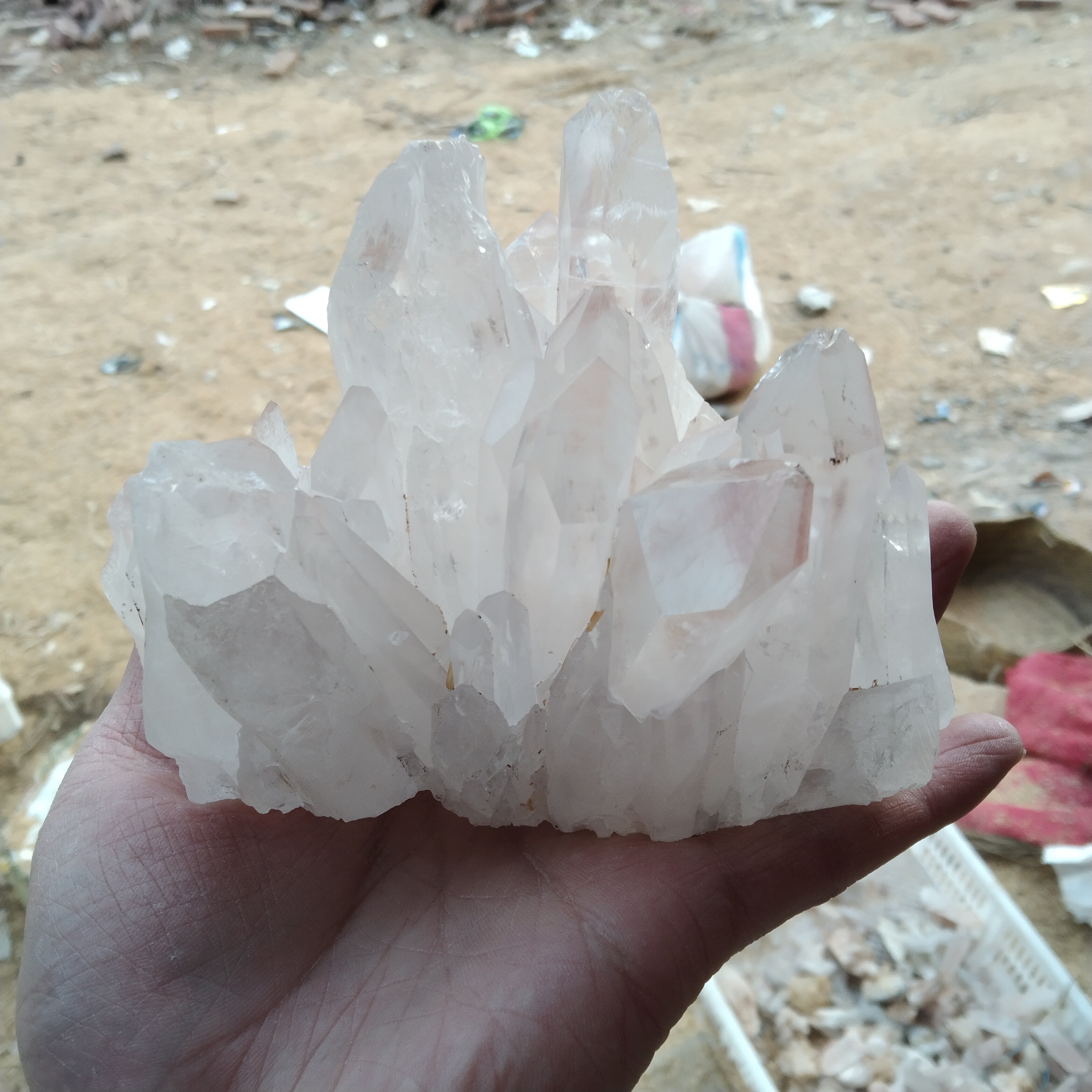 Wholesale natural bulk healing clear quartz cluster crystal rocks large crystal clusters and small crystal clusters for decorate