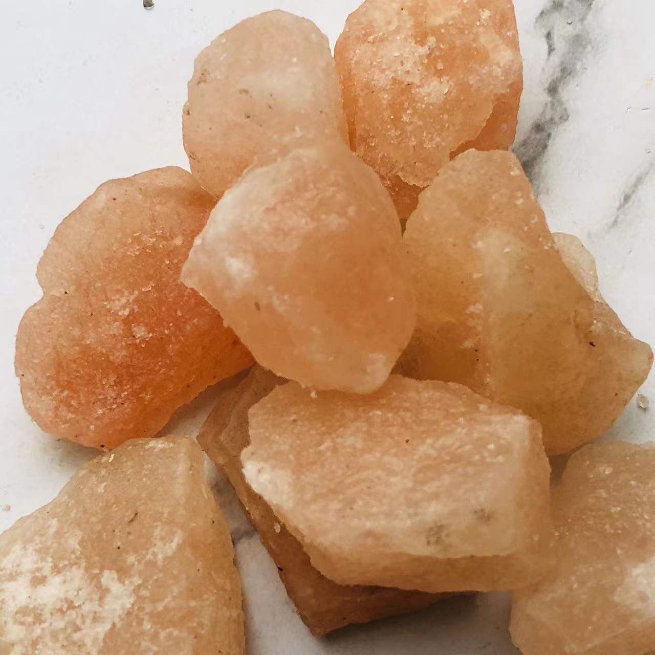 wholesale natural rough himalayan salt healing raw stone and raw crystal for decoration or gift