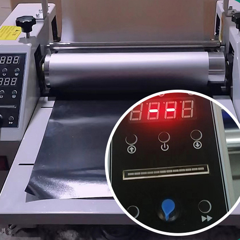 Automatic anti-roll laminating machine Large steel roll laminating machine Small automatic laminating machine Coated paper 8350